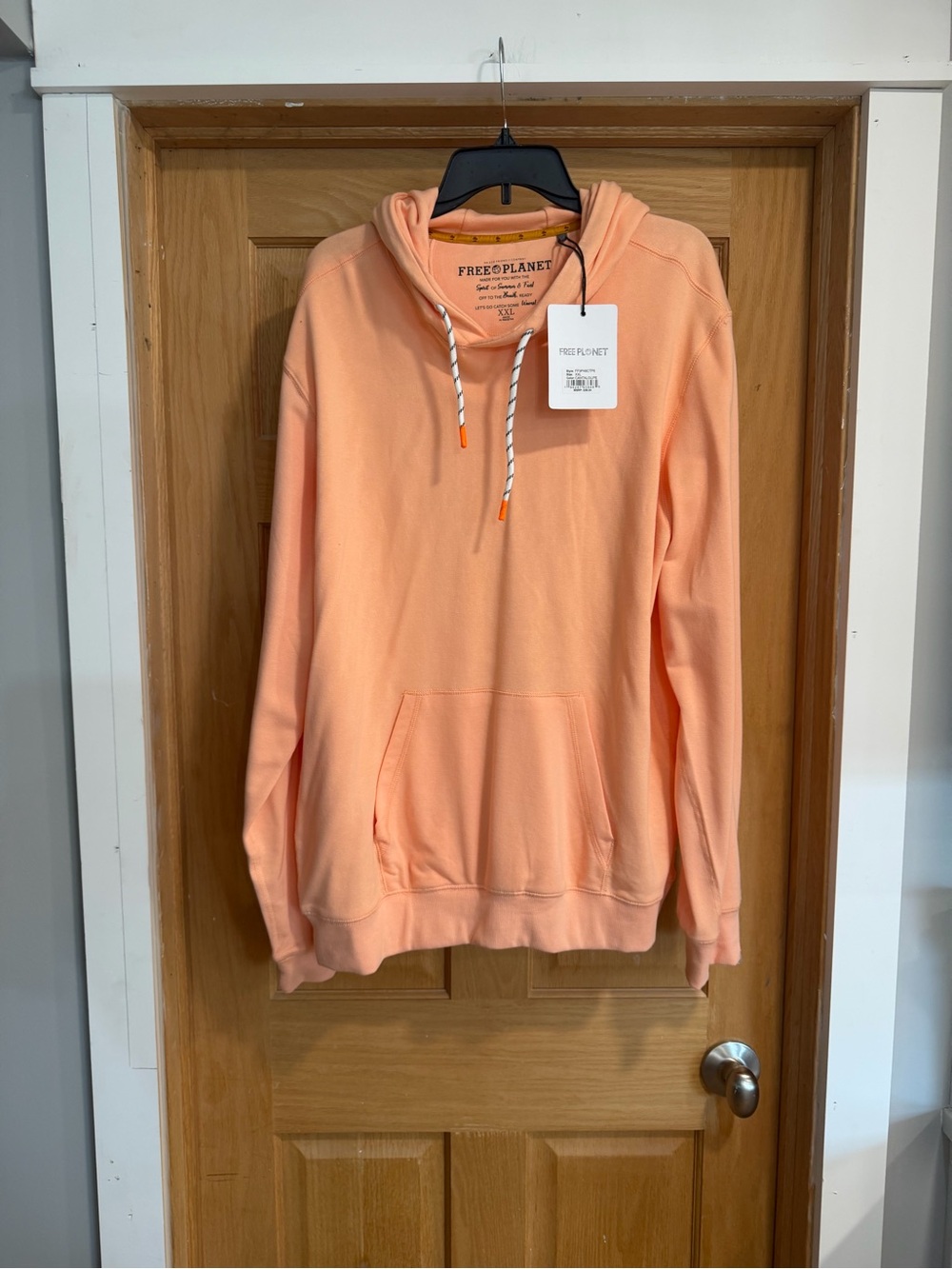Free Planet Men’s Peach Crewneck Hoodie